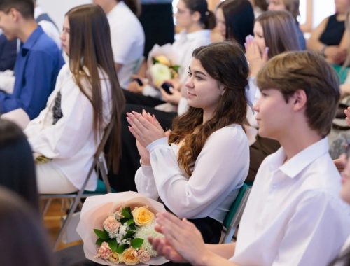 В ЕАО чествовали лучших выпускников 2026 года