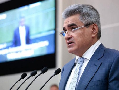 У всех — три абсолютно одинаковых запроса